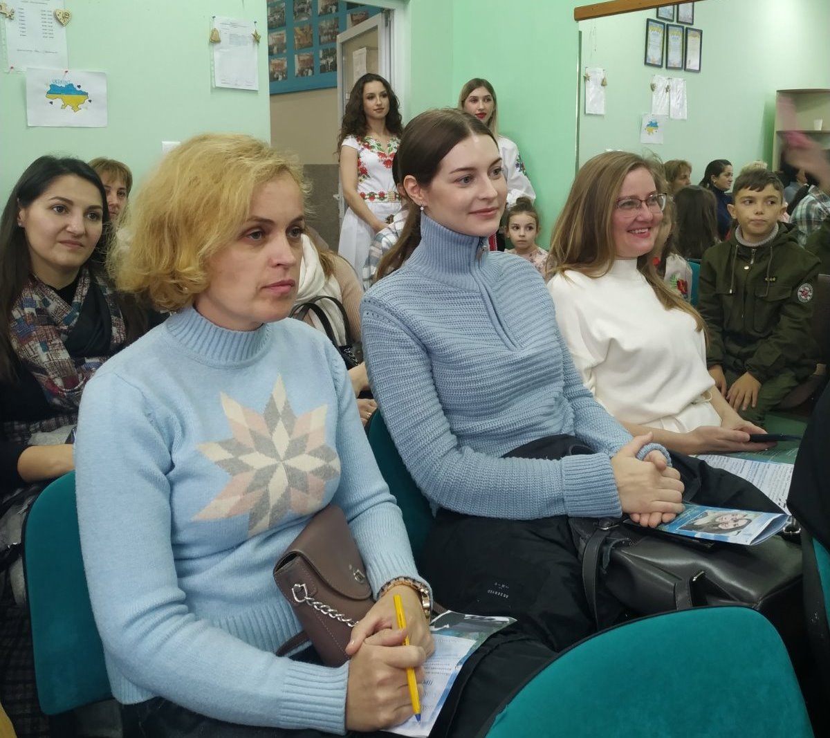 «Перші кроки у навчанні з юними вокалістами»
