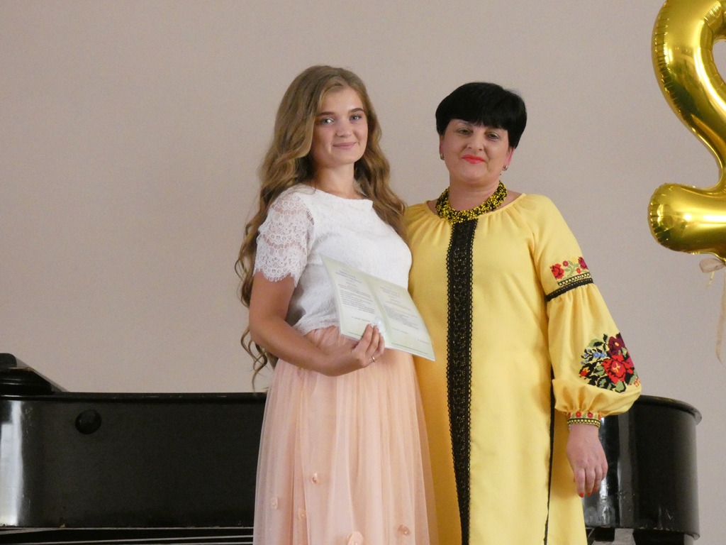 Урочисте вручення дипломів молодшого спеціаліста студентам спеціальності «Музичне мистецтво»
