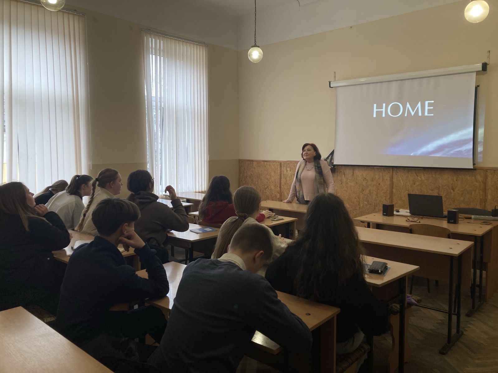 Викладачка Марія Драшкаба провела тематичне інформаційно-виховне заняття під назвою «Помста природи»