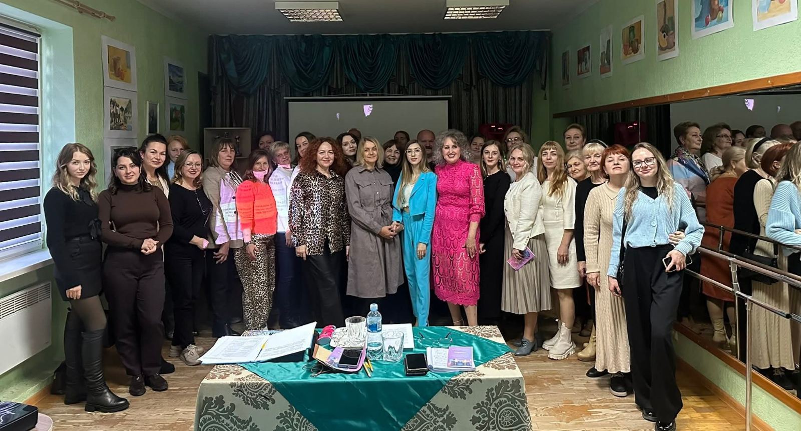 Обласний семінар-практикум для викладачів естрадного співу всієї Закарпатської області на базі Драгівської  школи мистецтв