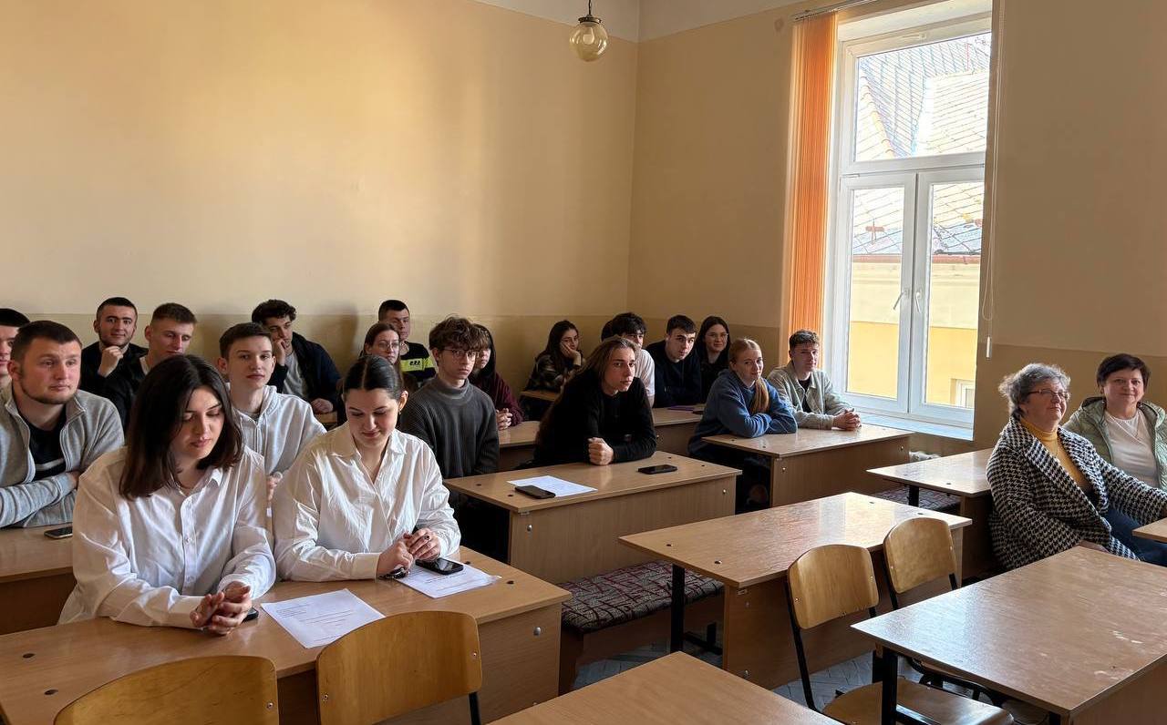 В коледжі розпочався 